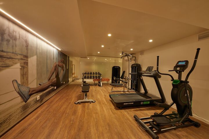 Health and Fitness 20 of 54