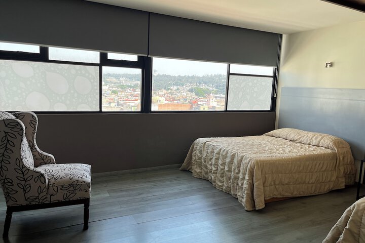 Room 19 of 266