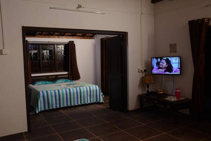 Room 16 of 60