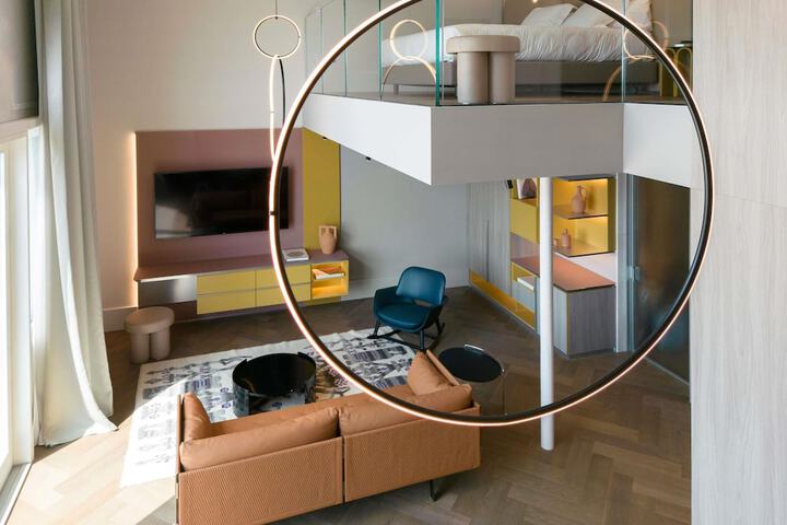 Room 22 of 103