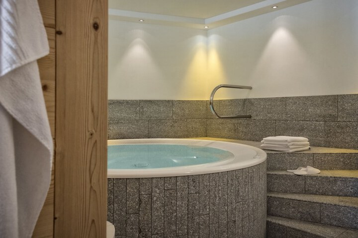 Spa Photos