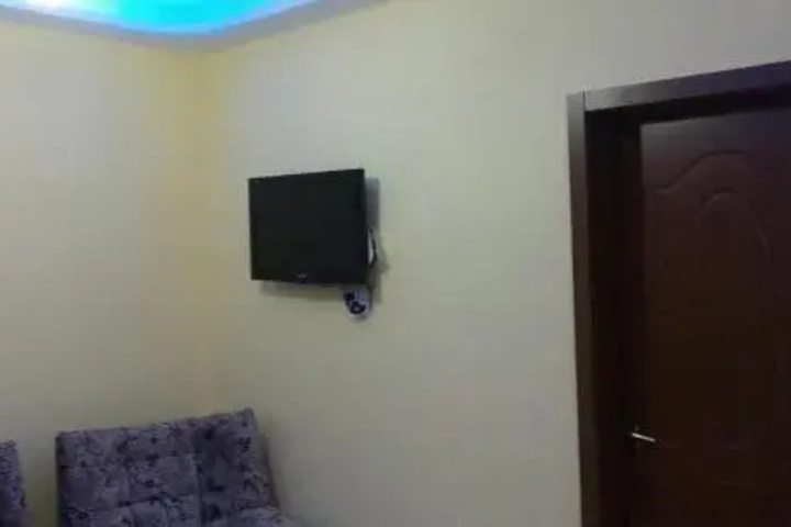 Room 14 of 14