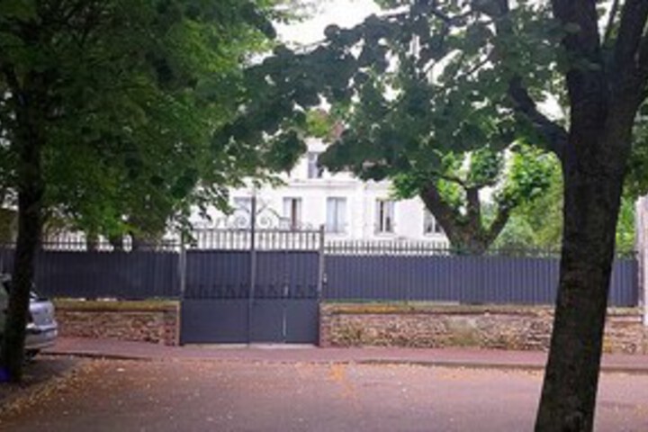 Property Grounds 32 of 53