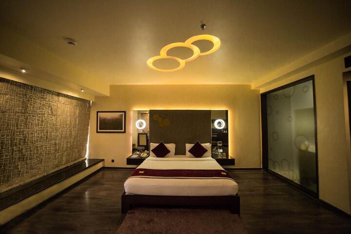 Room 21 of 47