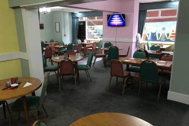 Dining 45 of 60