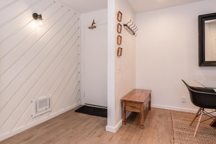 Room 5 of 49