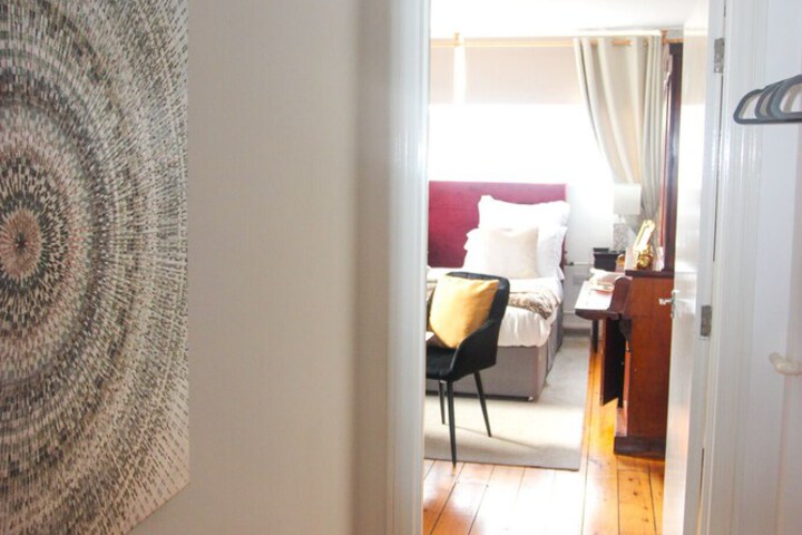 Room 20 of 46