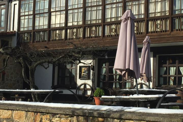 Hotel 3 of 39