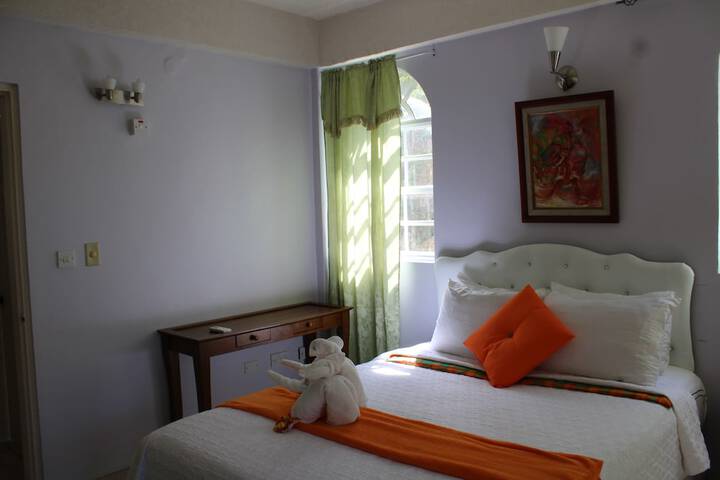 Room 9 of 85