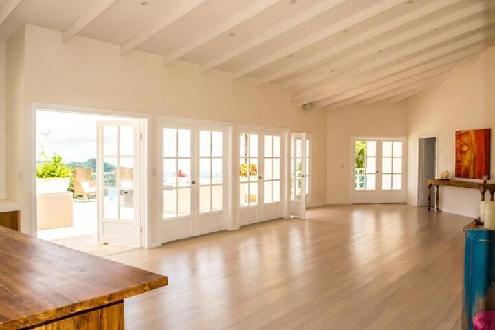 The Retreat at Altos del Monte