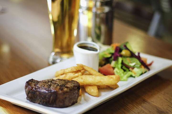 Dining Photos