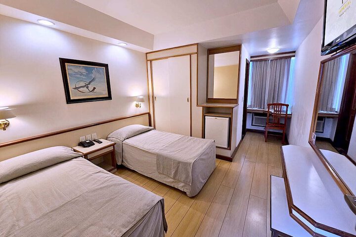 Room 36 of 115