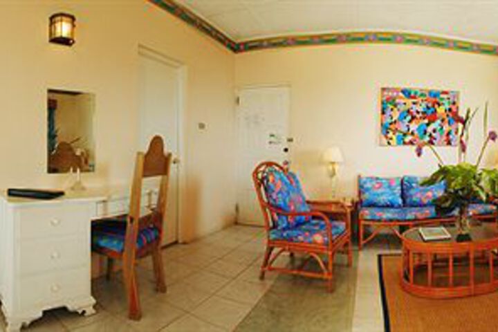 Room 32 of 47