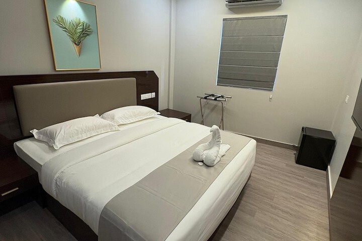 Room 15 of 72