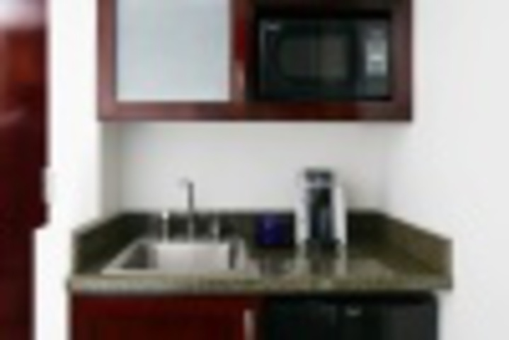 Room 28 of 108