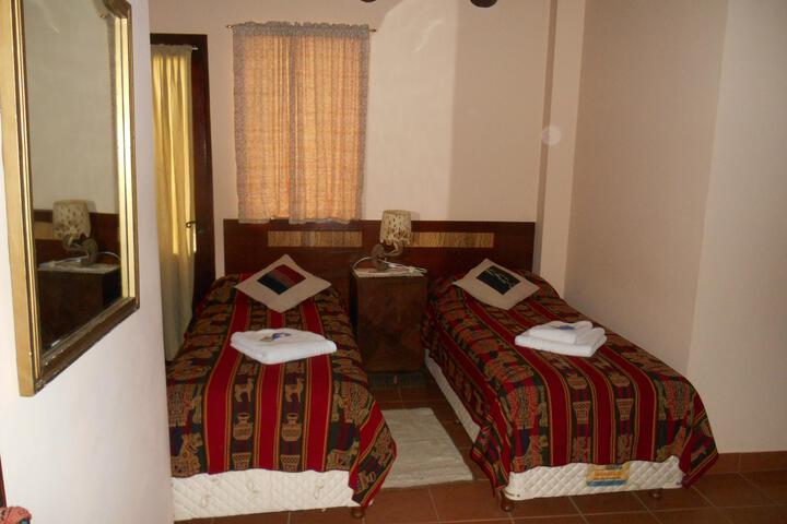 Room 5 of 28
