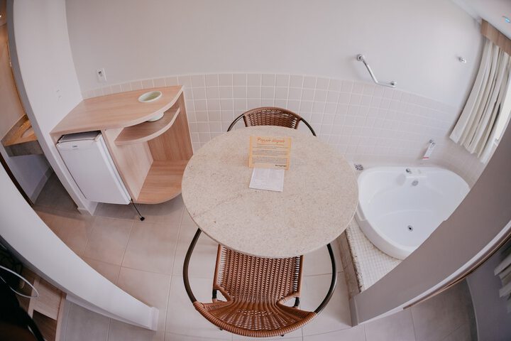 Room 5 of 21