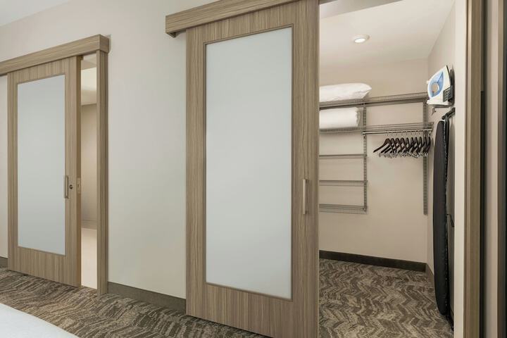 Room 16 of 45