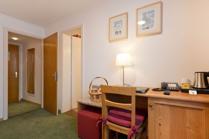 Room 36 of 107