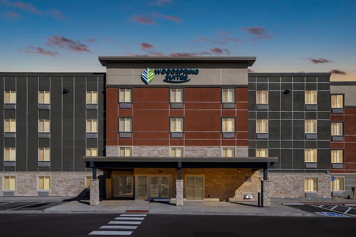 Hotel 27 of 28