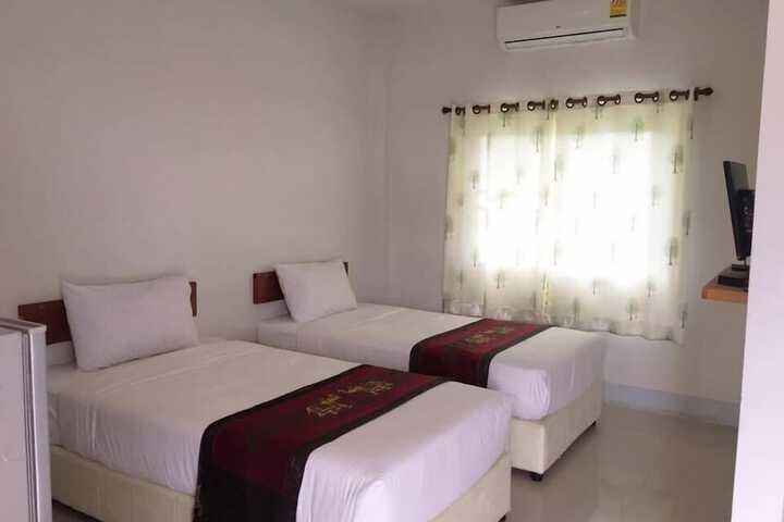 Room 16 of 51