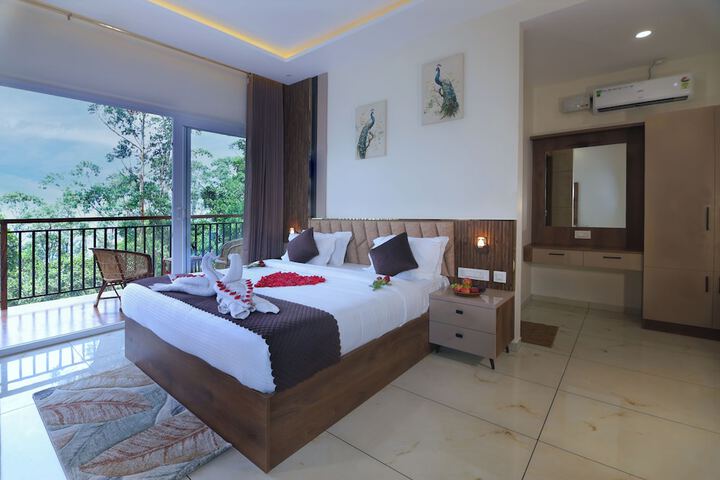 Room 6 of 22