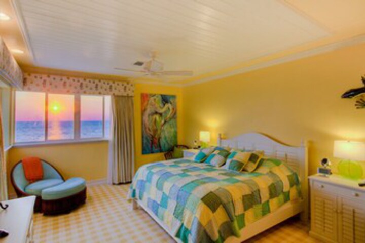 Room 14 of 19