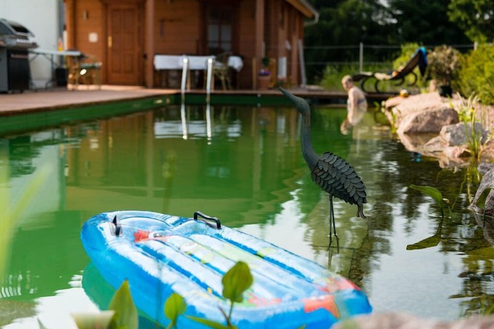 Pool 17 of 46