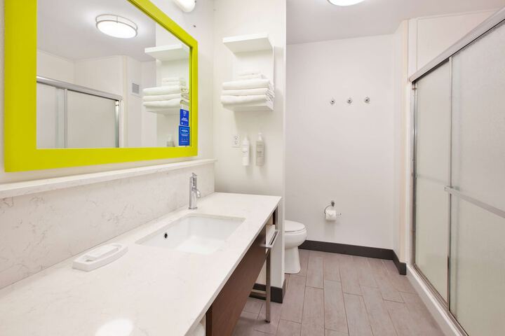 Bathroom shower