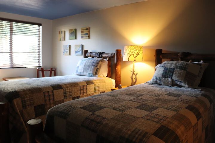 Room 141 of 504