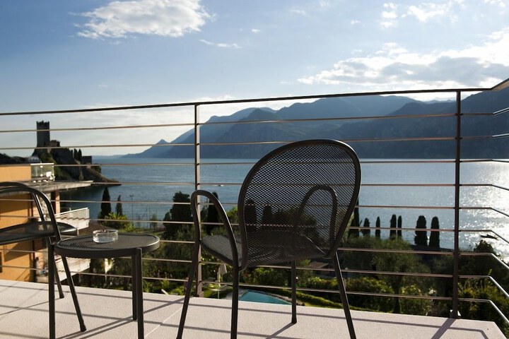Terrace/Patio 18 of 34