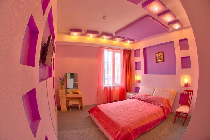 Room 26 of 26
