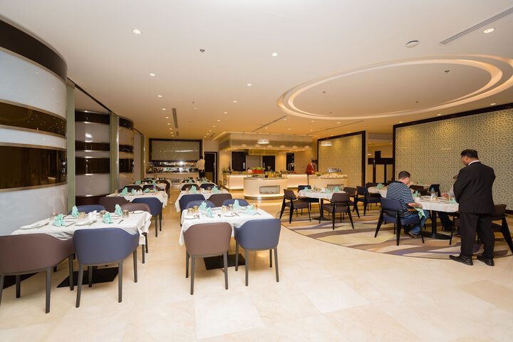 Dining 66 of 109