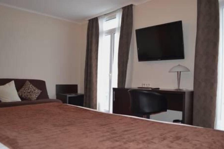 Room 7 of 41