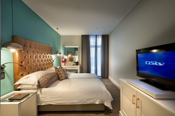 Room 16 of 48
