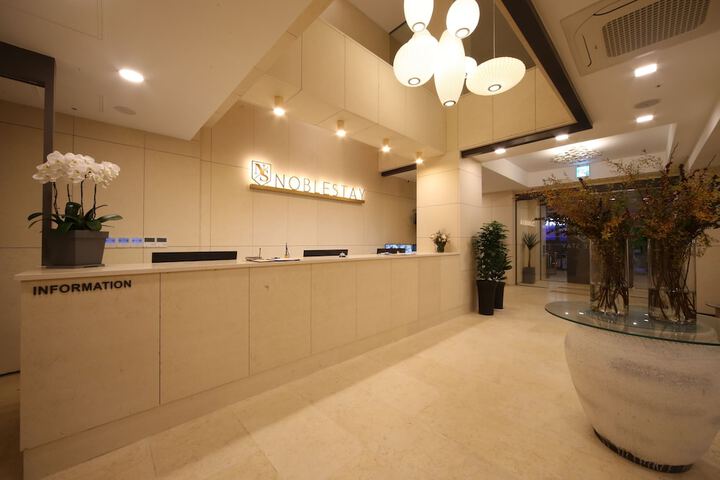 Business Center 70 of 78