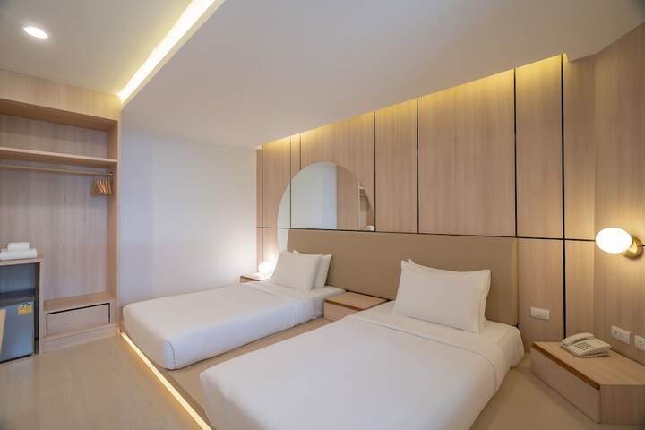 Room 21 of 63