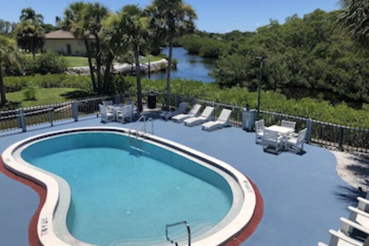 Pool 73 of 114