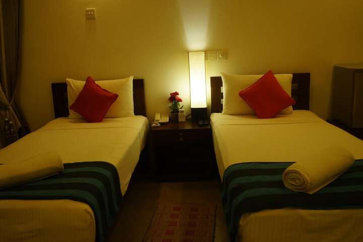 Room 11 of 60