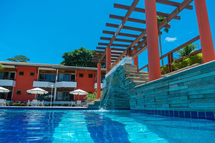 Pools & Facilities