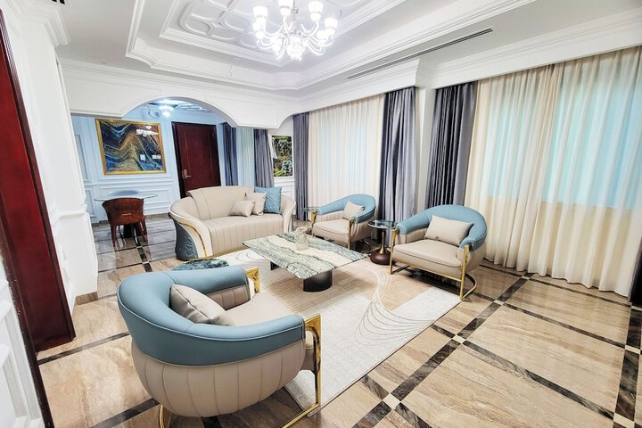 Room 20 of 40