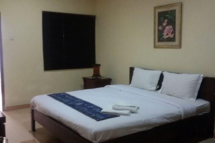 Room 7 of 39