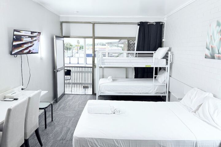 Room 20 of 36