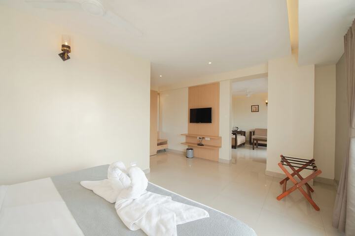 Room 18 of 42