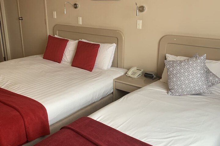 Room 20 of 69