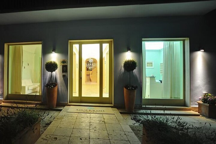 Hotel 70 of 84