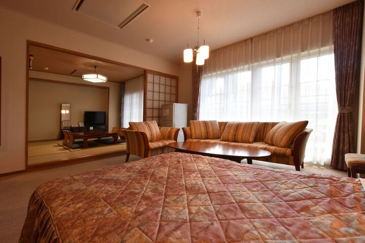Room 20 of 63