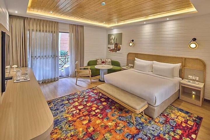 Room 21 of 90