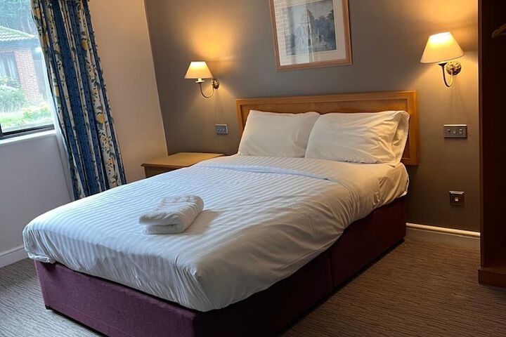 Room 20 of 29