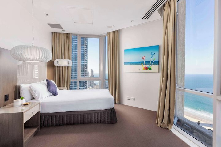 Room 35 of 105